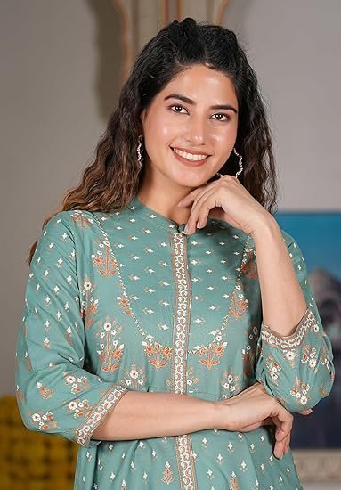 Gallery Women's Rayon Relaxed Fit Anarkali Kurta - Image 3